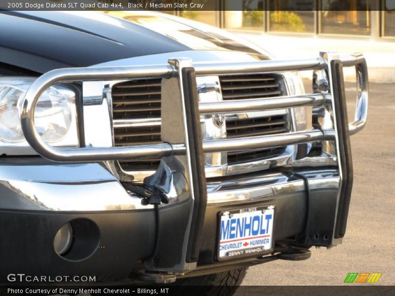 Black / Medium Slate Gray 2005 Dodge Dakota SLT Quad Cab 4x4