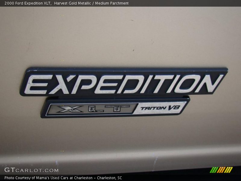 Harvest Gold Metallic / Medium Parchment 2000 Ford Expedition XLT