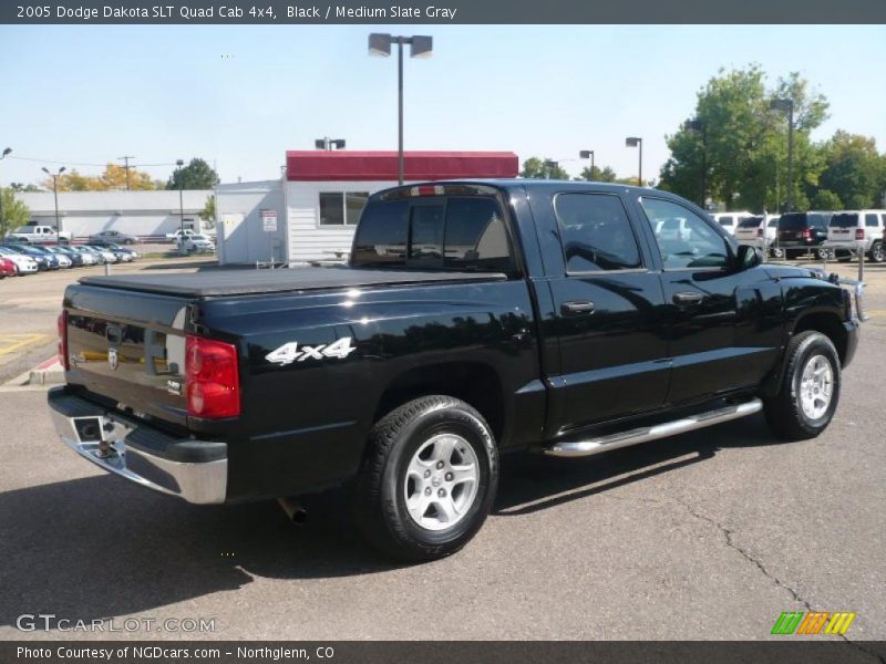 Black / Medium Slate Gray 2005 Dodge Dakota SLT Quad Cab 4x4