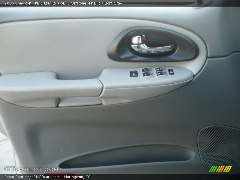 Silverstone Metallic / Light Gray 2006 Chevrolet TrailBlazer LS 4x4