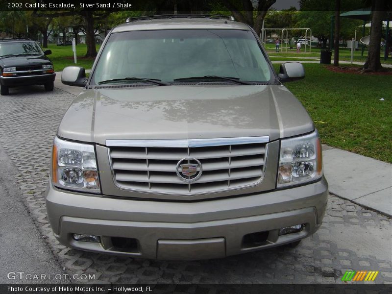 Silver Sand / Shale 2002 Cadillac Escalade