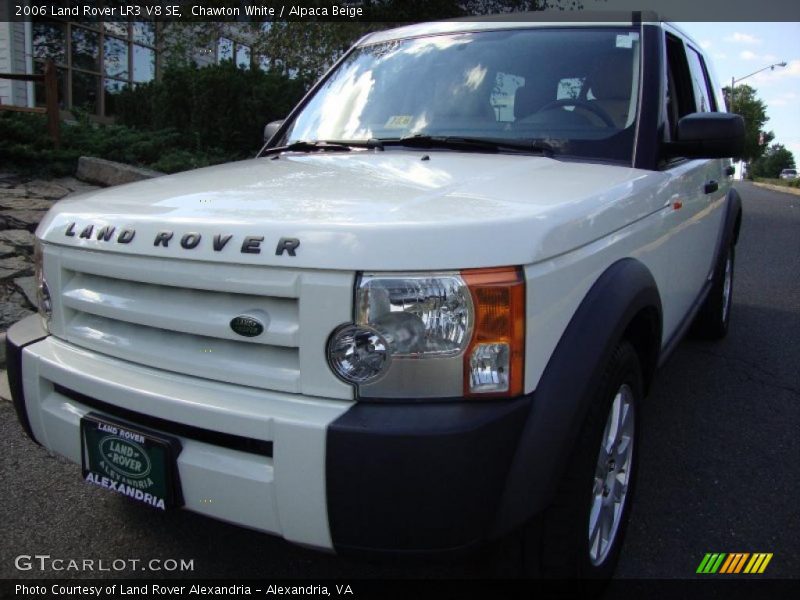 Chawton White / Alpaca Beige 2006 Land Rover LR3 V8 SE