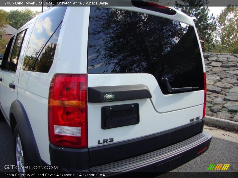 Chawton White / Alpaca Beige 2006 Land Rover LR3 V8 SE