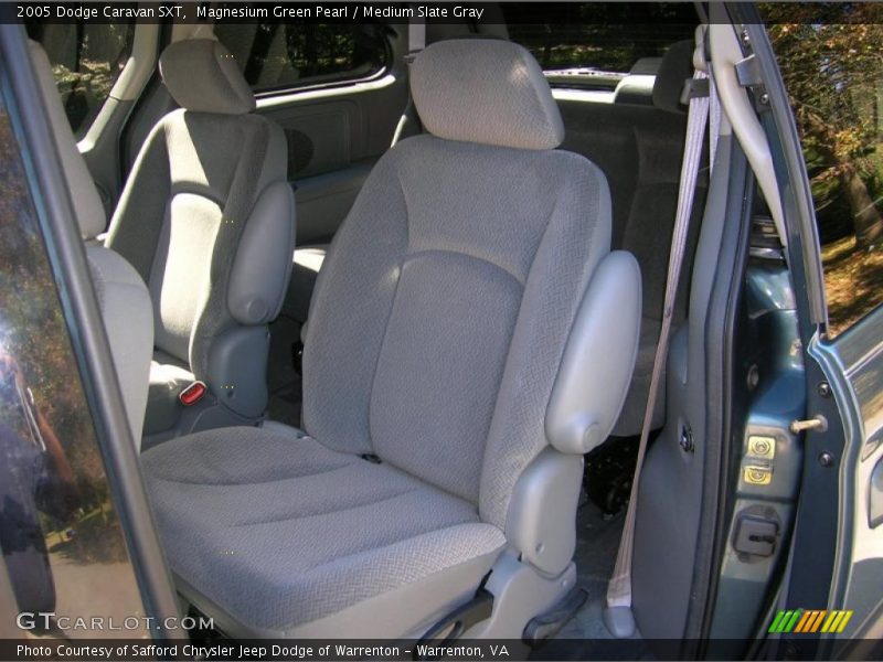 Magnesium Green Pearl / Medium Slate Gray 2005 Dodge Caravan SXT