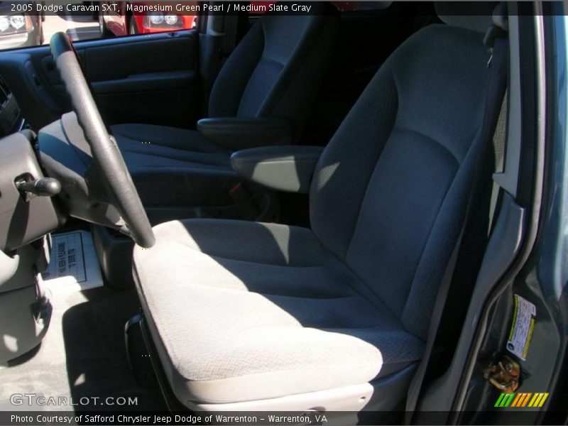 Magnesium Green Pearl / Medium Slate Gray 2005 Dodge Caravan SXT