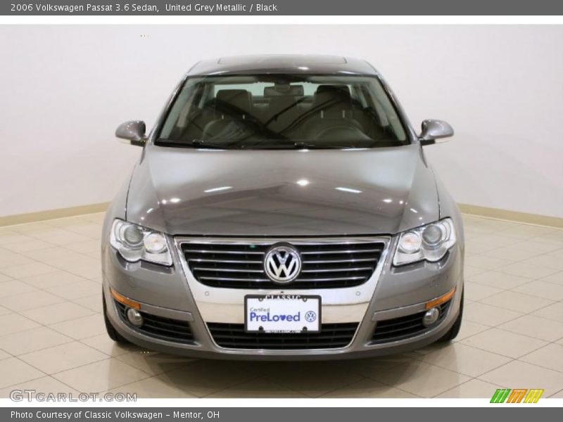 United Grey Metallic / Black 2006 Volkswagen Passat 3.6 Sedan