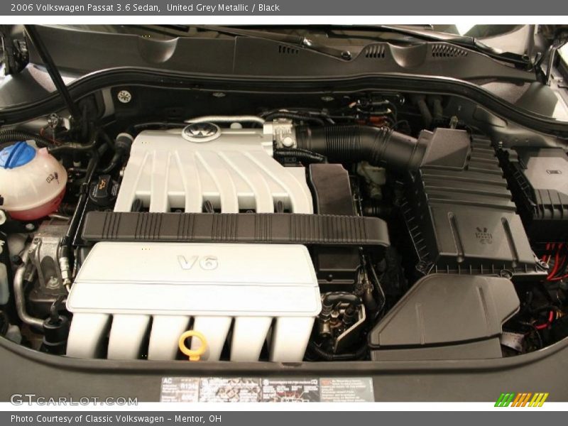 United Grey Metallic / Black 2006 Volkswagen Passat 3.6 Sedan