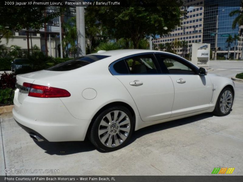 Porcelain White / Barley/Truffle 2009 Jaguar XF Premium Luxury