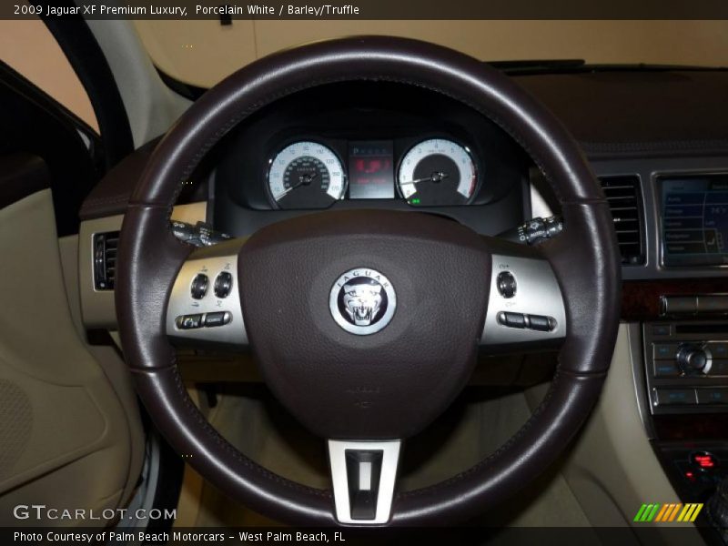 Porcelain White / Barley/Truffle 2009 Jaguar XF Premium Luxury