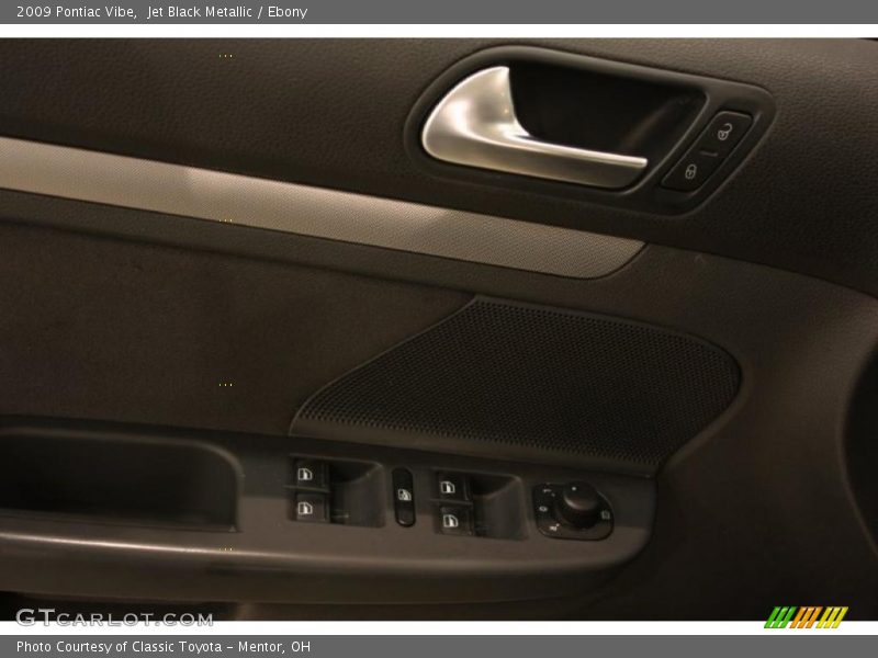 Jet Black Metallic / Ebony 2009 Pontiac Vibe