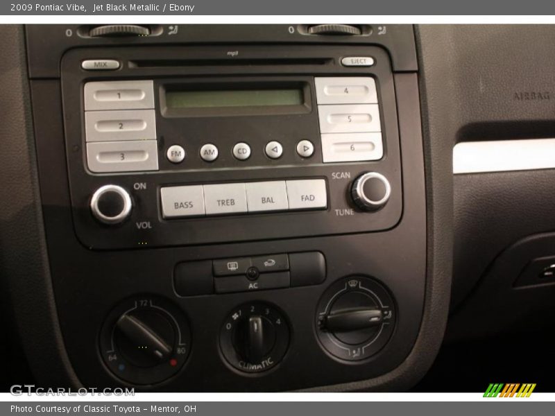 Jet Black Metallic / Ebony 2009 Pontiac Vibe