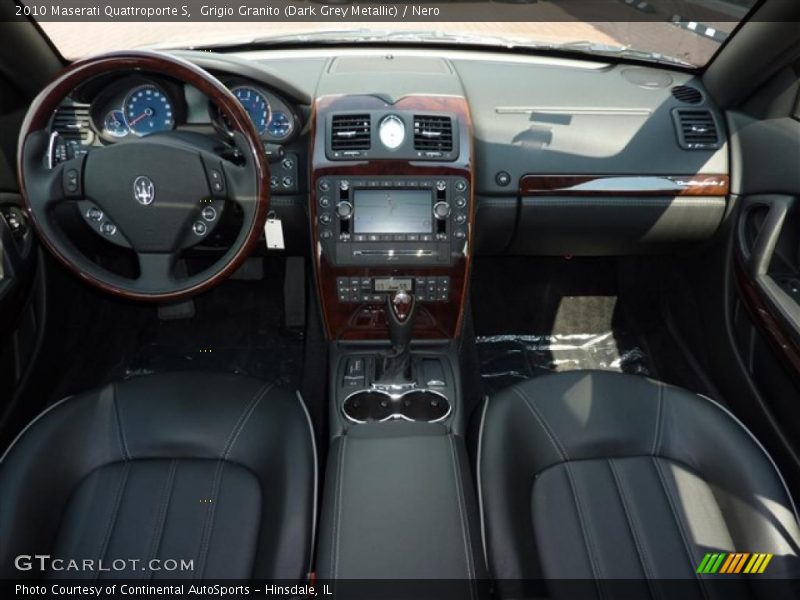  2010 Quattroporte S Nero Interior