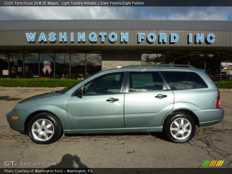 Light Tundra Metallic / Dark Pebble/Light Pebble 2005 Ford Focus ZXW SE Wagon