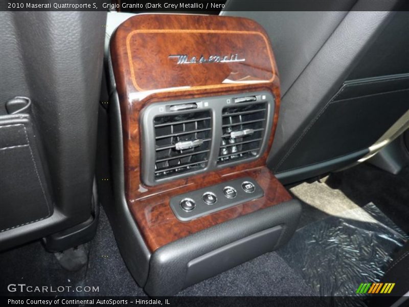 Grigio Granito (Dark Grey Metallic) / Nero 2010 Maserati Quattroporte S
