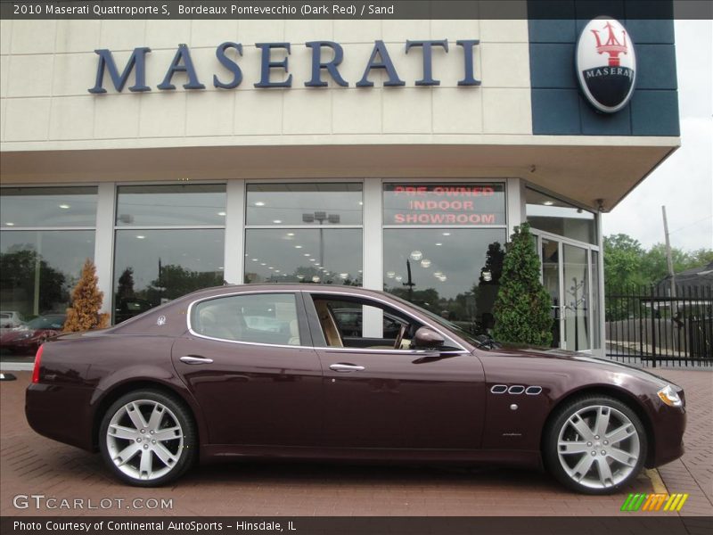 Bordeaux Pontevecchio (Dark Red) / Sand 2010 Maserati Quattroporte S