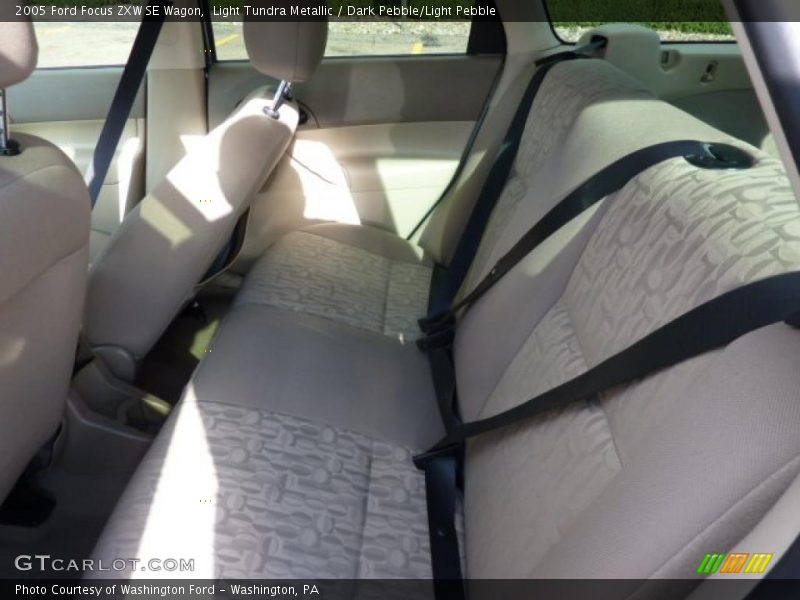 Light Tundra Metallic / Dark Pebble/Light Pebble 2005 Ford Focus ZXW SE Wagon