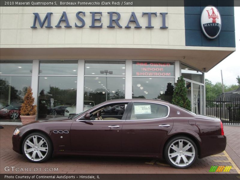 Bordeaux Pontevecchio (Dark Red) / Sand 2010 Maserati Quattroporte S