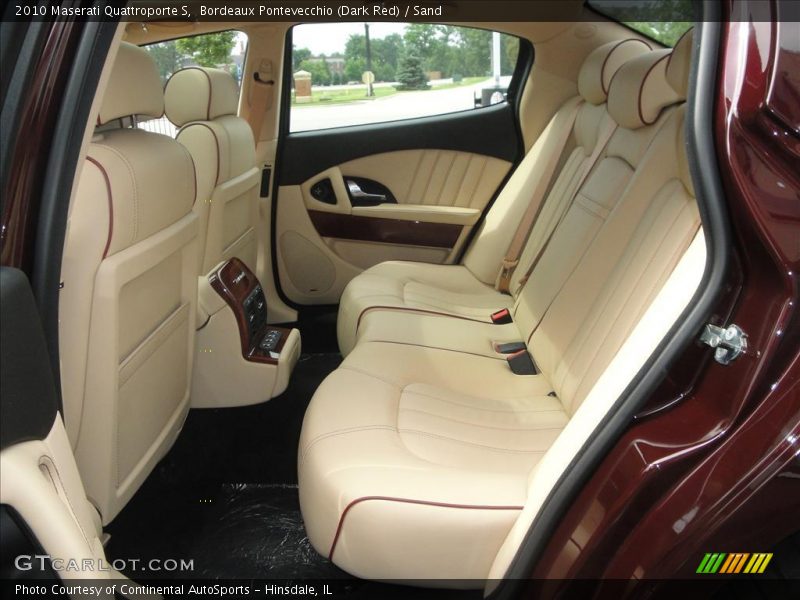  2010 Quattroporte S Sand Interior