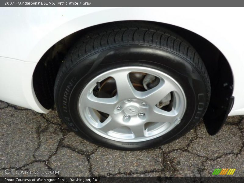 Arctic White / Gray 2007 Hyundai Sonata SE V6