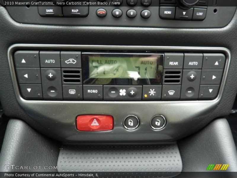 Nero Carbonio (Carbon Black) / Nero 2010 Maserati GranTurismo