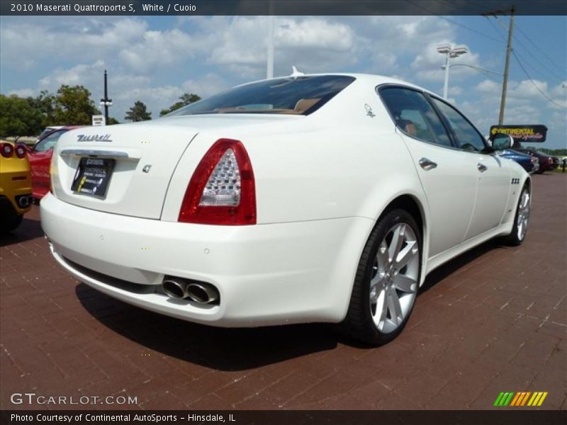 White / Cuoio 2010 Maserati Quattroporte S