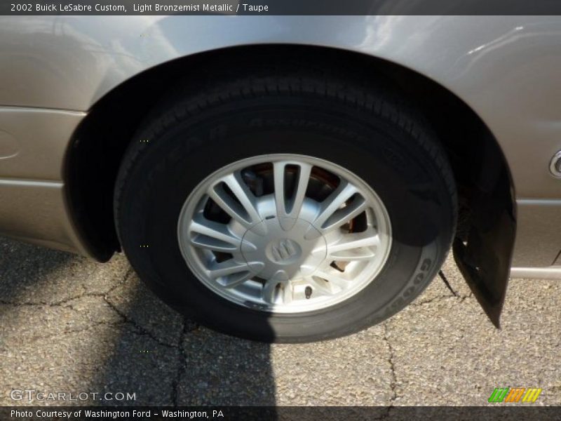 Light Bronzemist Metallic / Taupe 2002 Buick LeSabre Custom