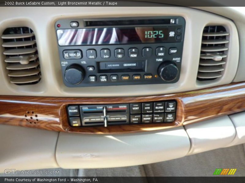 Light Bronzemist Metallic / Taupe 2002 Buick LeSabre Custom