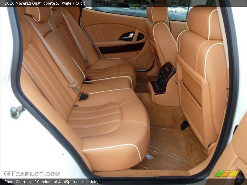 White / Cuoio 2010 Maserati Quattroporte S