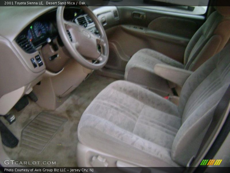 Desert Sand Mica / Oak 2001 Toyota Sienna LE