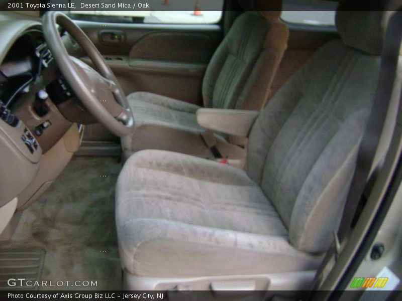 Desert Sand Mica / Oak 2001 Toyota Sienna LE