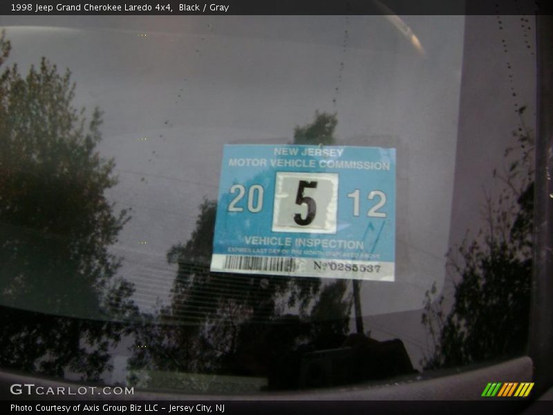 Black / Gray 1998 Jeep Grand Cherokee Laredo 4x4