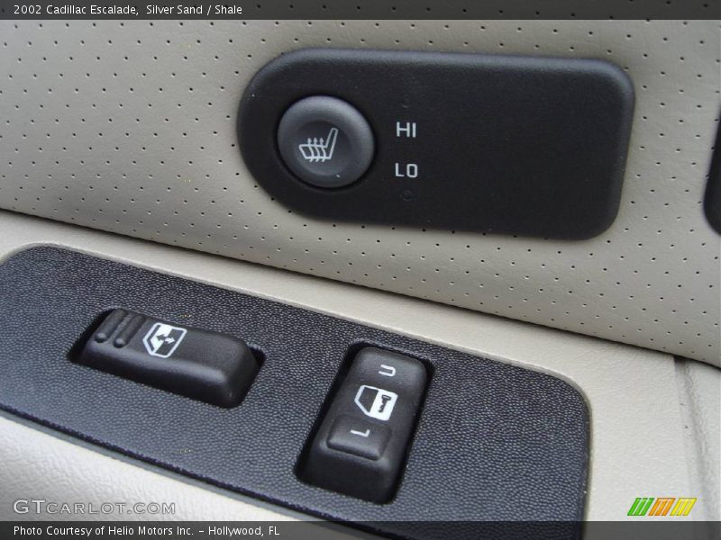 Silver Sand / Shale 2002 Cadillac Escalade