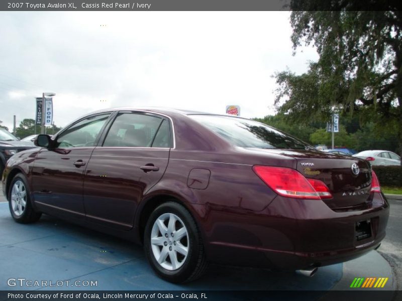 Cassis Red Pearl / Ivory 2007 Toyota Avalon XL