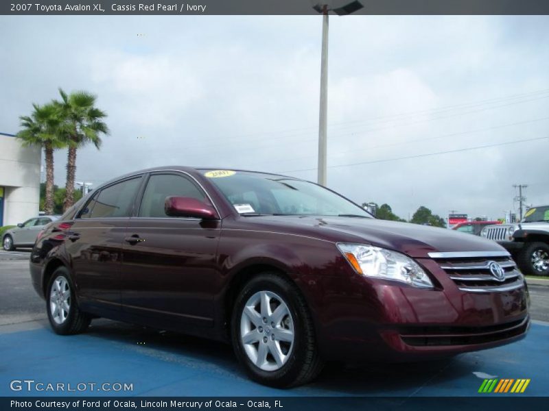 Cassis Red Pearl / Ivory 2007 Toyota Avalon XL
