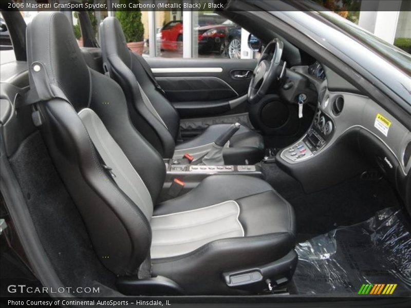 Nero Carbonio (Metallic Black) / Black 2006 Maserati GranSport Spyder