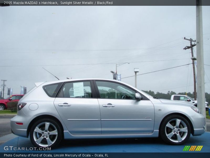 Sunlight Silver Metallic / Black/Red 2005 Mazda MAZDA3 s Hatchback