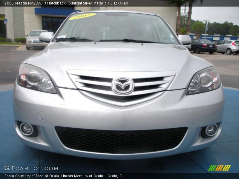 Sunlight Silver Metallic / Black/Red 2005 Mazda MAZDA3 s Hatchback
