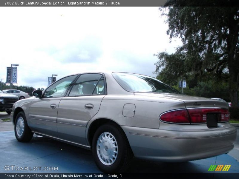 Light Sandrift Metallic / Taupe 2002 Buick Century Special Edition