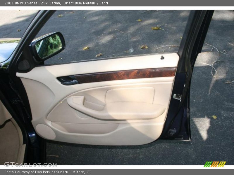 Orient Blue Metallic / Sand 2001 BMW 3 Series 325xi Sedan