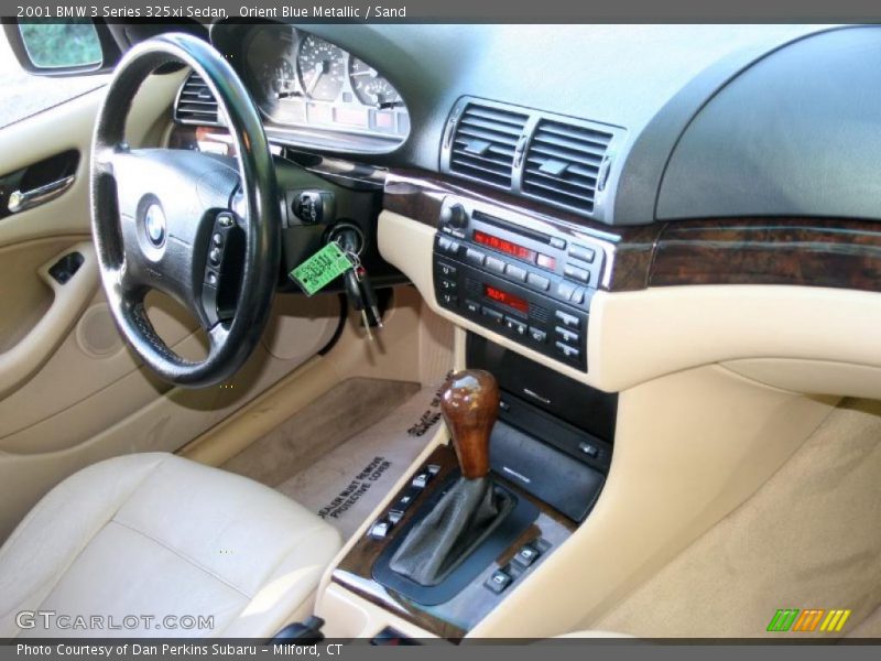 Orient Blue Metallic / Sand 2001 BMW 3 Series 325xi Sedan
