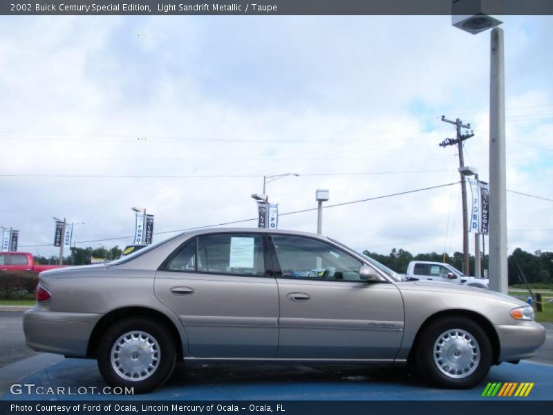Light Sandrift Metallic / Taupe 2002 Buick Century Special Edition