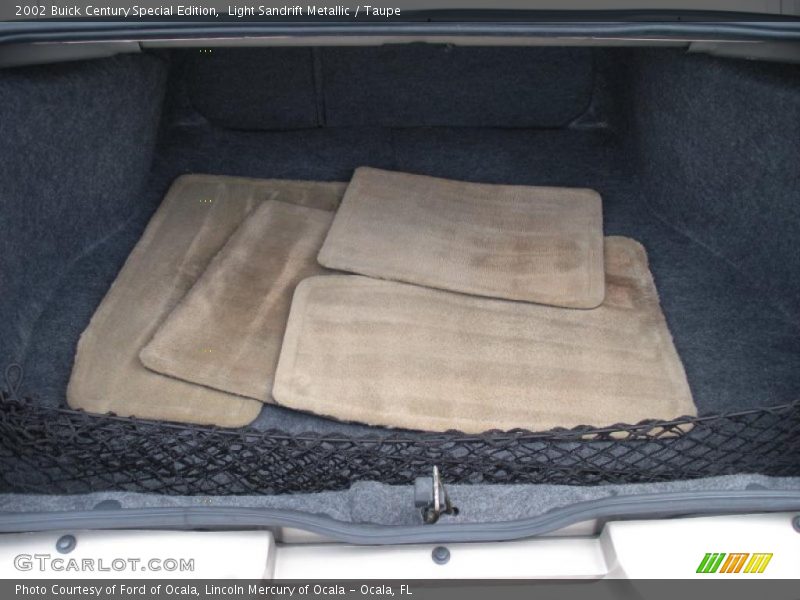 Light Sandrift Metallic / Taupe 2002 Buick Century Special Edition