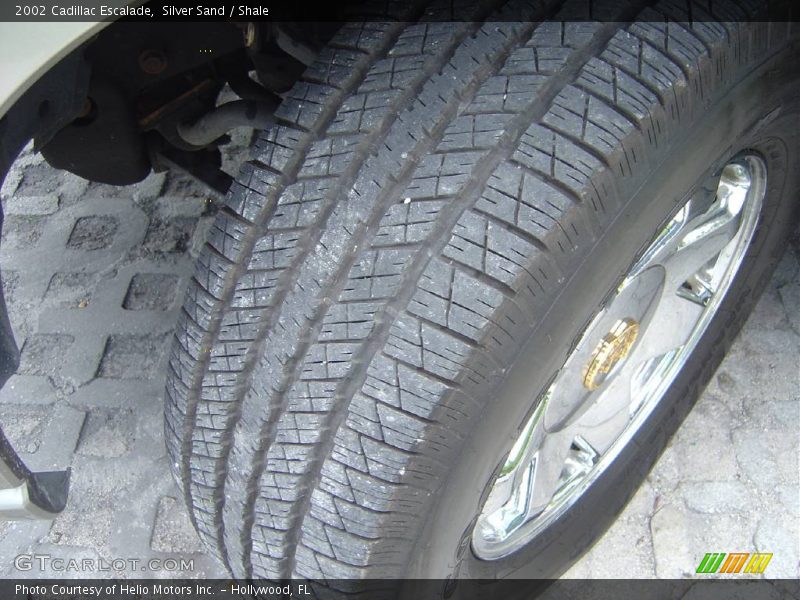 Silver Sand / Shale 2002 Cadillac Escalade