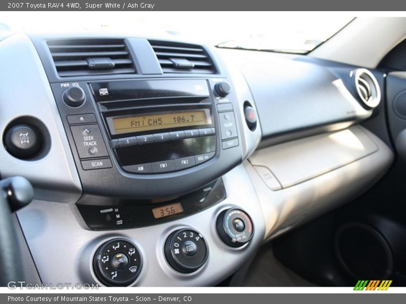 Super White / Ash Gray 2007 Toyota RAV4 4WD