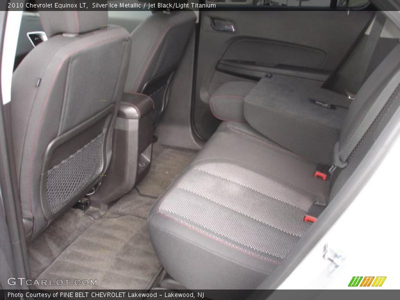 Silver Ice Metallic / Jet Black/Light Titanium 2010 Chevrolet Equinox LT