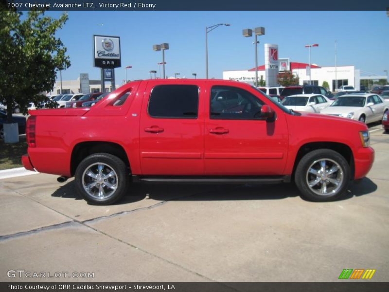 Victory Red / Ebony 2007 Chevrolet Avalanche LTZ