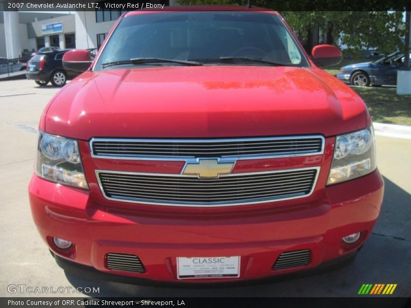 Victory Red / Ebony 2007 Chevrolet Avalanche LTZ