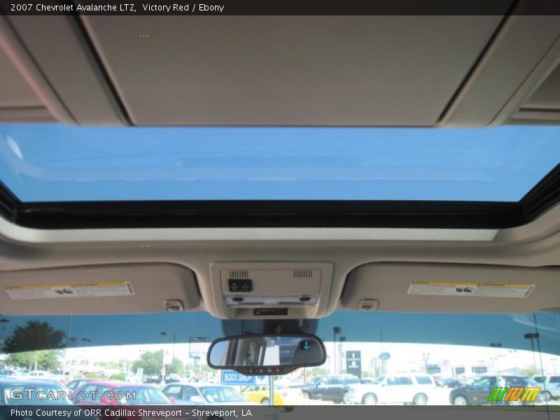 Victory Red / Ebony 2007 Chevrolet Avalanche LTZ