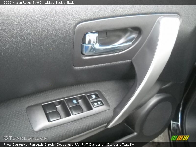 Wicked Black / Black 2009 Nissan Rogue S AWD