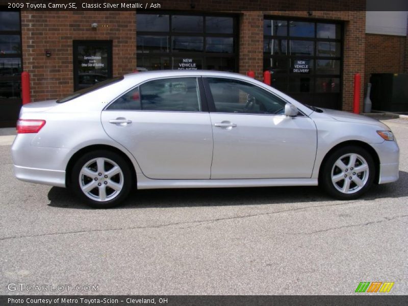 Classic Silver Metallic / Ash 2009 Toyota Camry SE